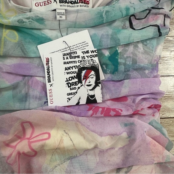 RARE Guess x brandalised with graffiti by Banksy NWT XS Watercolor - Picture 5 of 11